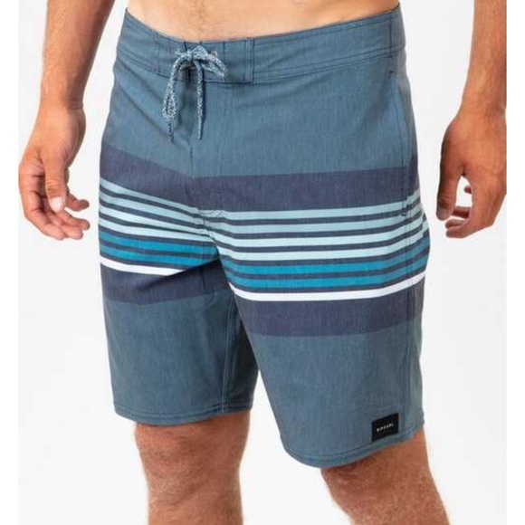Rip Curl RIPCURL LINEUP LAYDAY BOARDSHORTS 31 - Picture 14 of 14